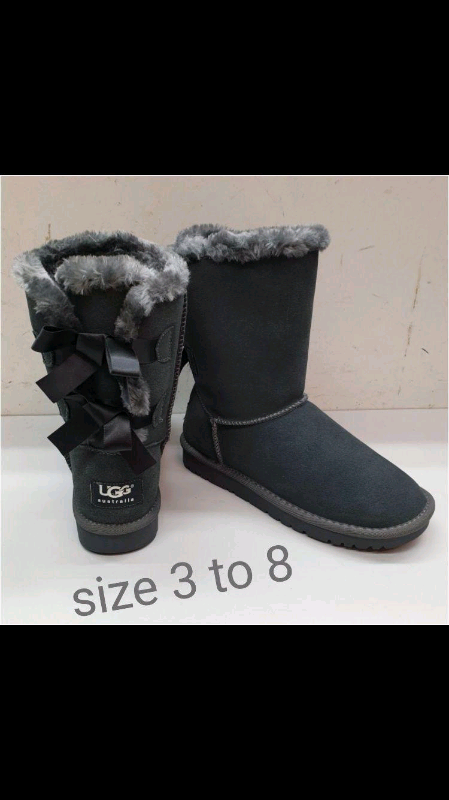 Ladies ugg boots | in Anfield 